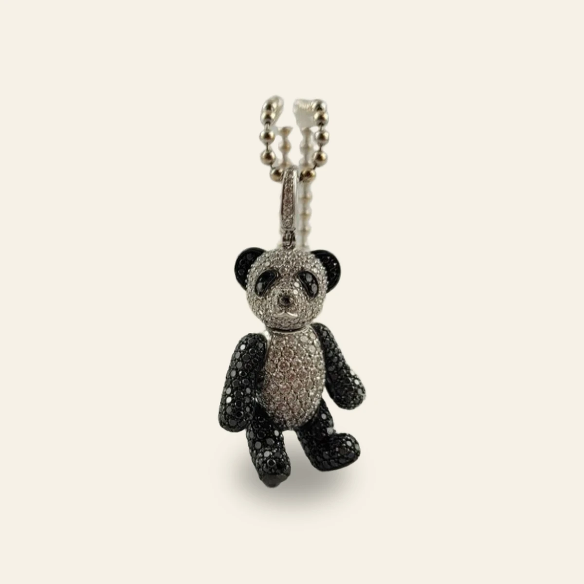 Pendentif ourson Qeelin or blanc 18kts diamants noir & blanc